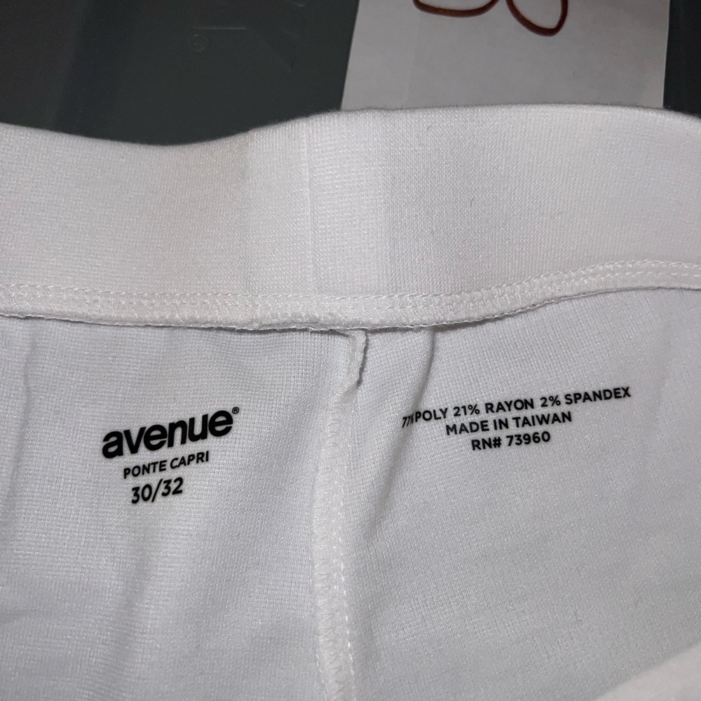 Avenue Forte Capri White Pants size 30/32 - Picture 6 of 6